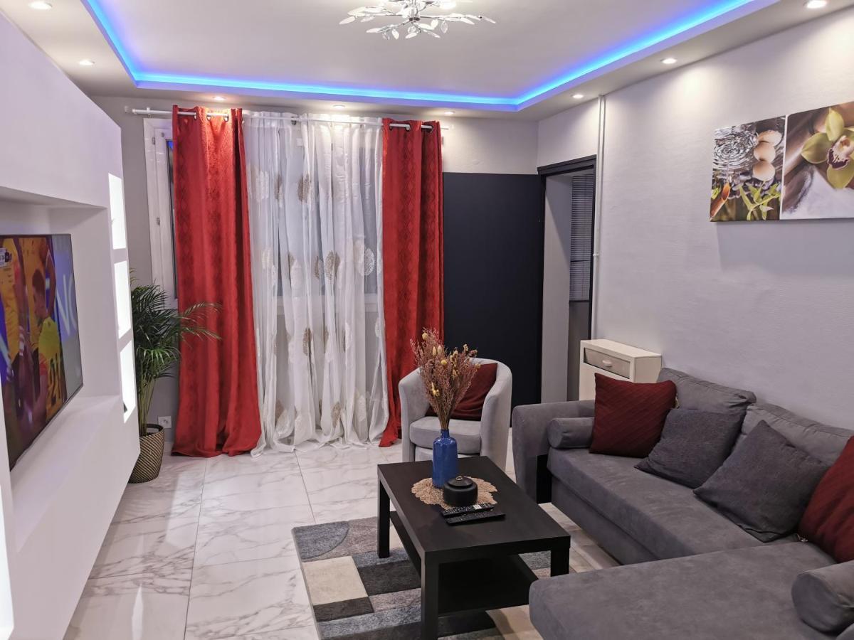 Appartement Meubles A Villeurbanne Lyon Buitenkant foto