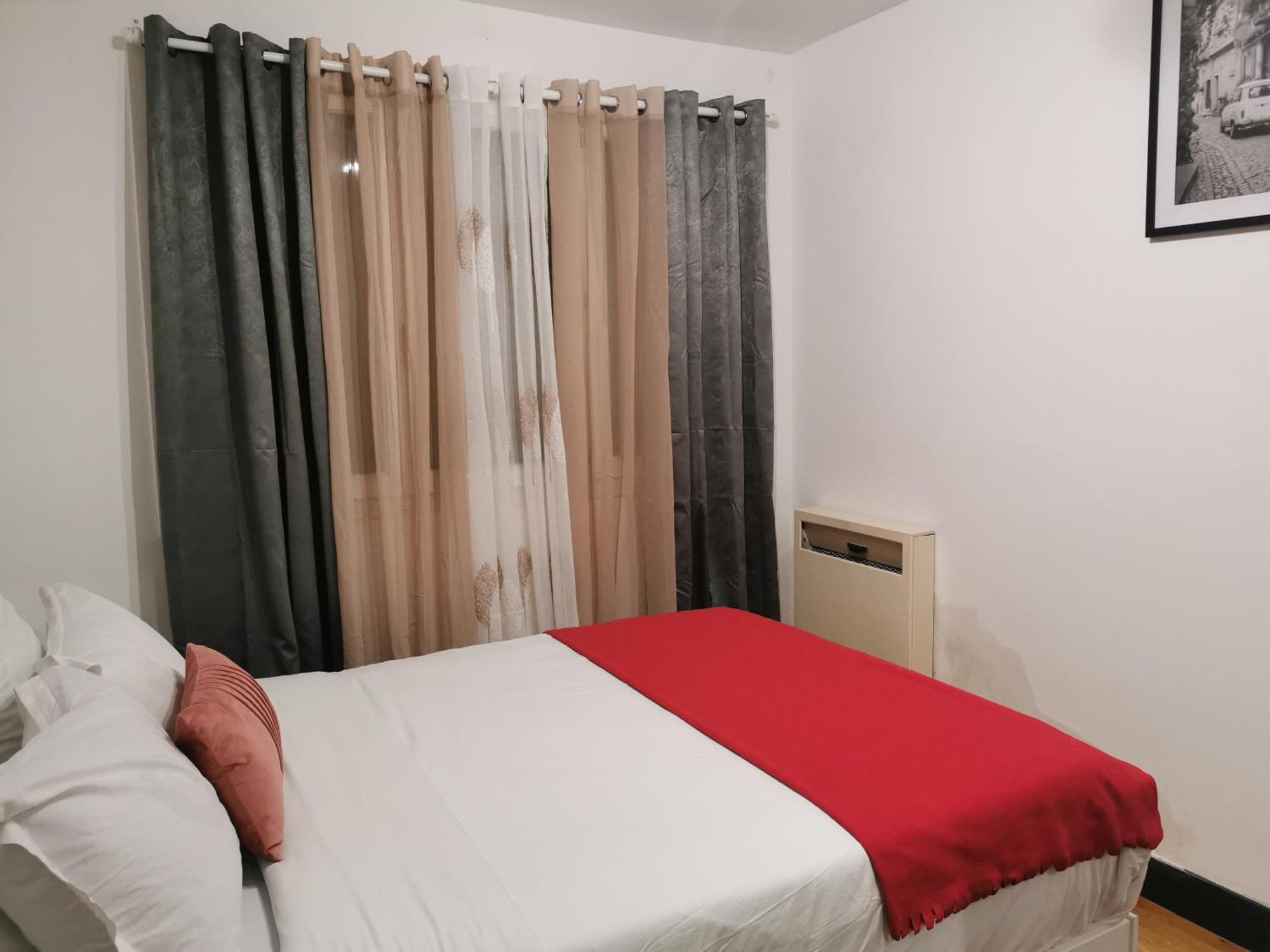 Appartement Meubles A Villeurbanne Lyon Buitenkant foto